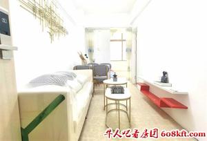 10号线坂田小产权房新盘《港铁新时代》300米到天虹和地铁站，停车方便，首付24万起。